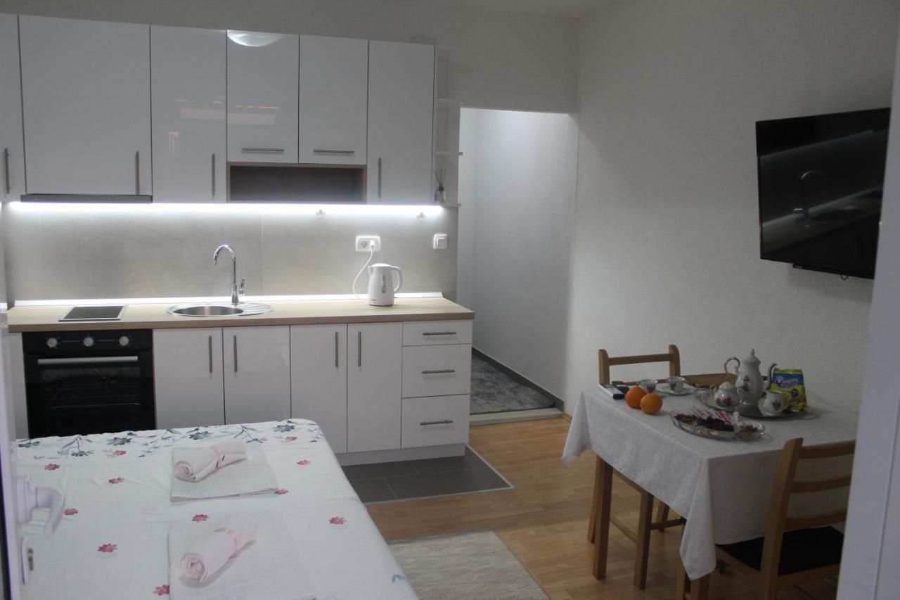 Sun Studio Apartment Komolac Exteriör bild